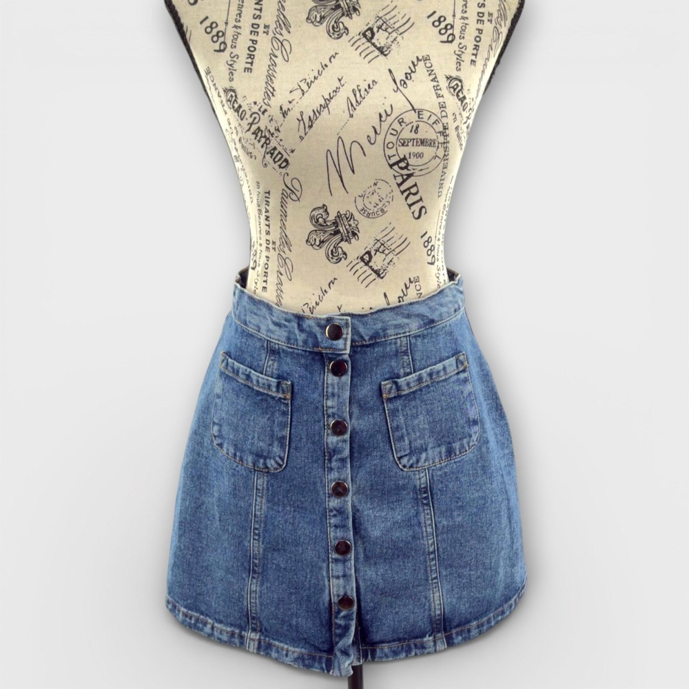 BDG Urban Outfitters Blue Denim Button Front Mini Skirt M Wash Small Indie Retro - Picture 2 of 13